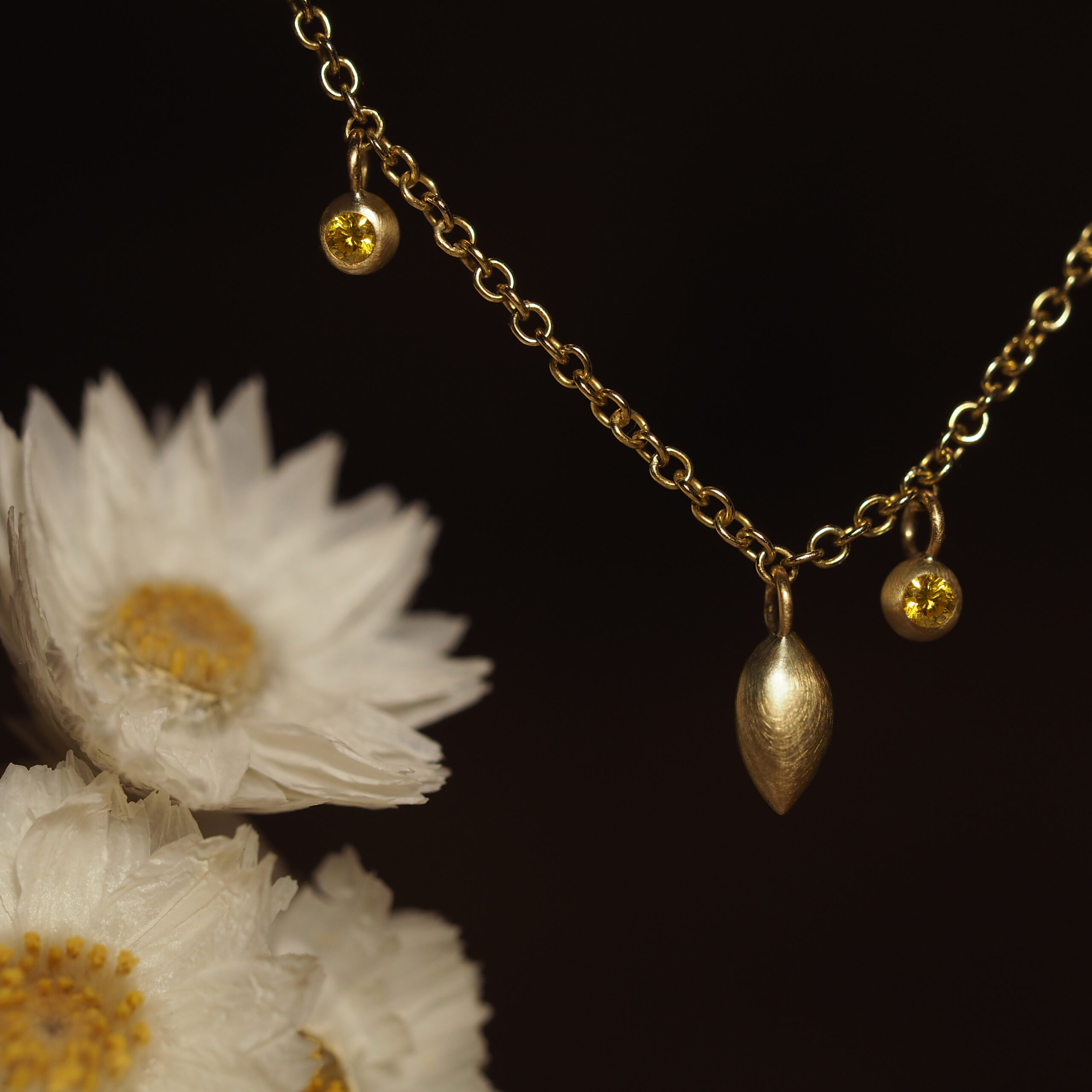 Marina Antoniou Jewellery - Little Daisies Necklace