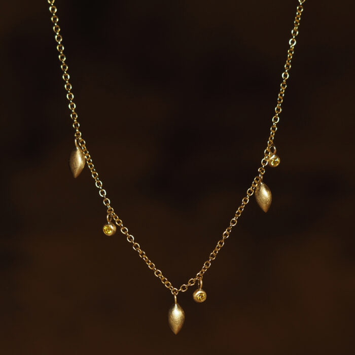 Marina Antoniou Jewellery - Little Daisies Necklace
